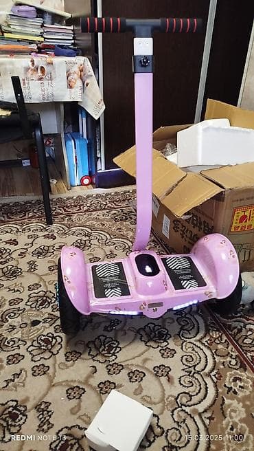 гироскутер по низкой цене: Гироскутер с ручкой (мини-самокат/сигвей) детский - Цвет — 2