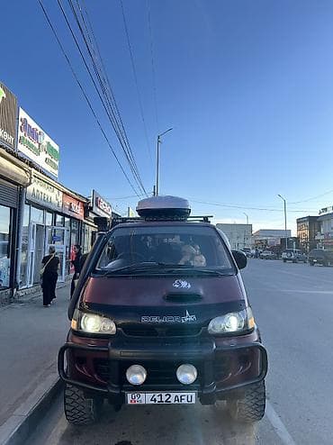 чехл: Mitsubishi Delica: 1996 г., 3 л, Автомат, Газ, Внедорожник — 6