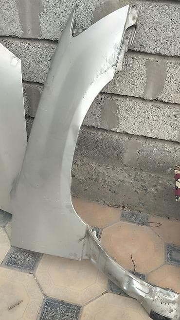 down pipe: Крыло Переднее правое Toyota, 2001 г., Б/у — 1