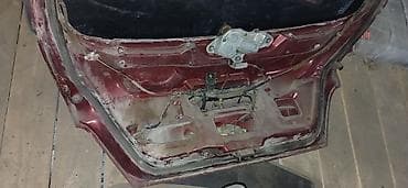 Автозапчасти: Крышка багажника Honda, 2000 г., Б/у, Оригинал — 5