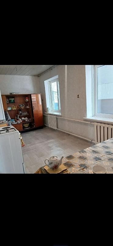дом барачной: 60 м², 4 комнаты, Без подселения — 2
