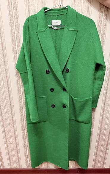 Плащи: Яркое женское пальто Vicolo - Цвет: насыщенный зелёный - Крой — 1