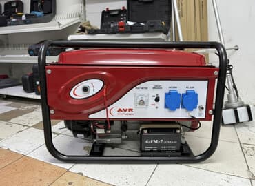 реле генератора: Генератор PR3800 в красном корпусе с черной рамой. Оборудован — 1