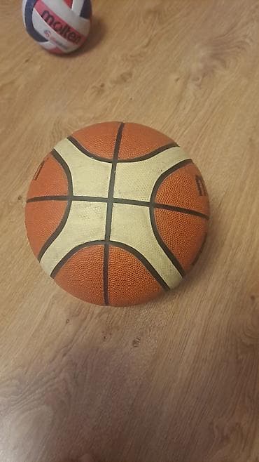 Баскетбольный мяч - Классическая двухцветная расцветка: оранжевые