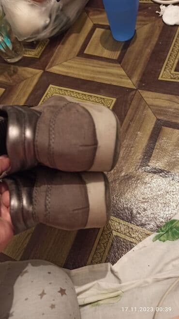 обувь больших размеров бишкек: Продаю свою любимую красовку . производство Америка! новая из б/у — 6