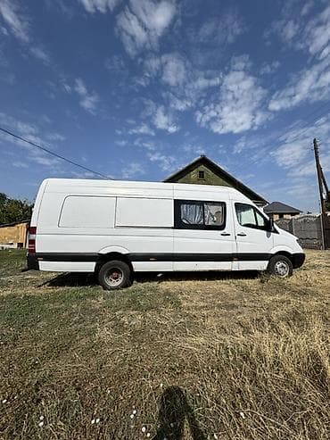 электр авто: Жеңил жүк ташуучу унаа, Mercedes-Benz, Колдонулган — 3