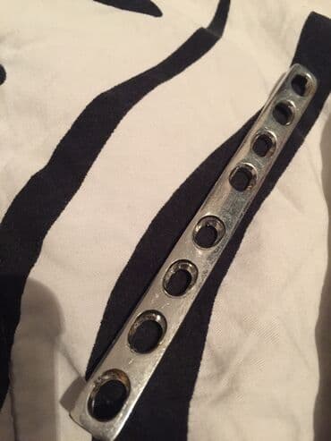 игрушечный нож бабочка: Продаю титановую пластину Только писать на w/p Размер : 13,5 см на — 1