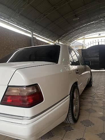 jet auto: Mercedes-Benz W124: 1994 г., 2.2 л, Ручные, Бензин, Седан — 4
