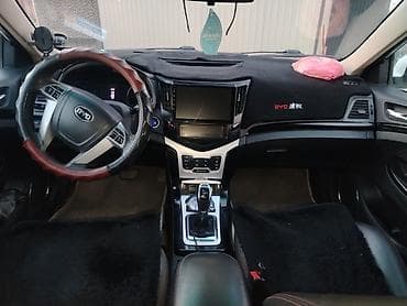 bmw x5 e70: BYD E5: 2018 г., Седан — 5