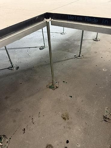 solutions elementary: Фальшпол на регулируемых опорах - Система приподнятого пола на — 1