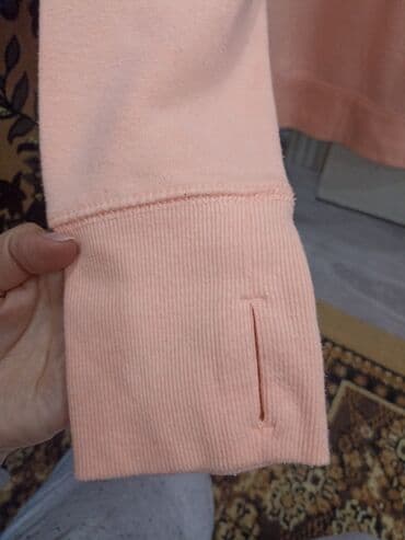 на железных номерах: Лонгслив, США, L — 2