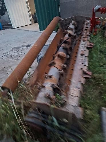 аппарат для мойки автомобилей: Кукурузоуборочный комбайн Zoomlion (Dongfanghong) 4YZ-3B Описание: - — 7