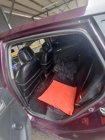 Продажа авто: Hyundai Accent: 2012 г., 1.4 л, Механика, Бензин, Хэтчбэк — 3