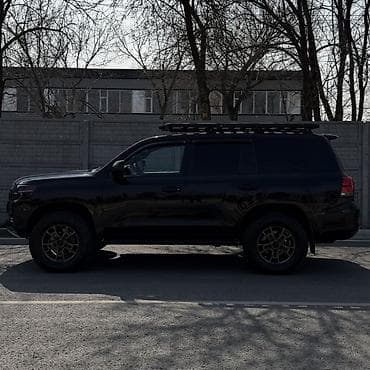 стекло 2107: Toyota Land Cruiser: 2020 г., 5.7 л, Автомат, Бензин, Внедорожник — 4