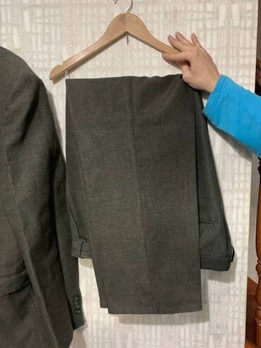 великан одежда: Костюм с брюками, б/у. размер: 56 - 58, рост - 180 см. состояние - — 3