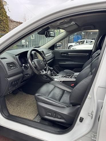 lada 4x4: Renault QM6: 2019 г., 2 л, Автомат, Газ, Кроссовер — 7