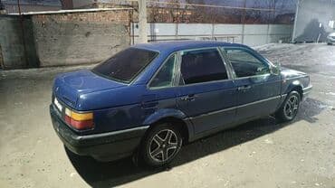 Продажа авто: Volkswagen Passat: 1992 г., 1.8 л, Механика, Бензин, Седан — 3
