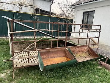 кормушка для овец: Кормушки и секция загона для скота/коз/овец - Комплект металлических — 4