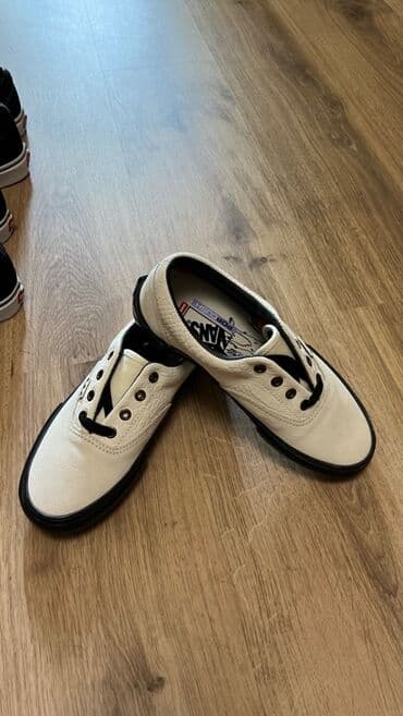 кросовки роликовые: Мужские кроссовки, 37, Vans, Новый, цвет - Белый, Платная доставка, Самовывоз — 2