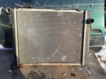 Радиатор 202 кузов цешка 2.0 2.3 механика