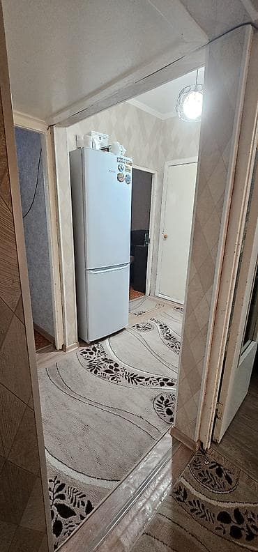 район 4 гор больницы: 3 комнаты, 63 м², 3 этаж, Косметический ремонт — 6