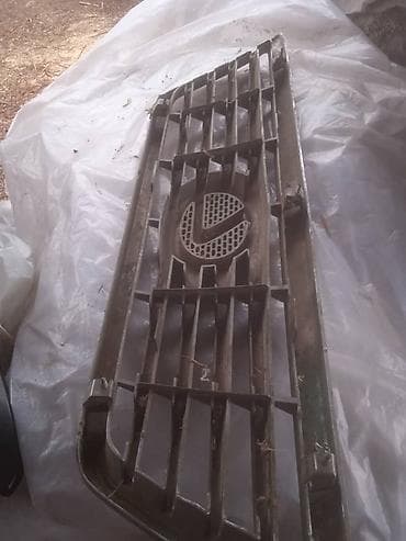 lexus 470 бампер: Решетка радиатора Lexus Оригинал — 3