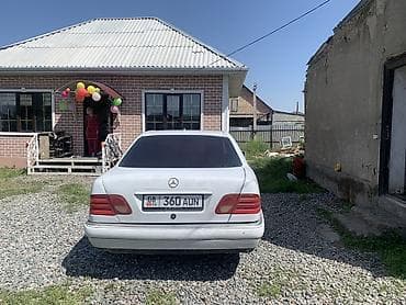 e 302: Mercedes-Benz E-Class: 1997 г., 2.4 л, Механика, Газ — 3