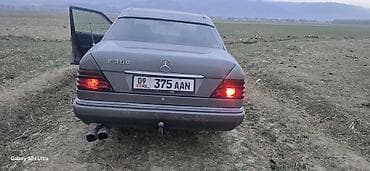 Унаа сатуу: Mercedes-Benz : 1994 г., 3 л, Кол менен иштөөчү — 6