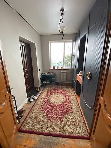 Дома: 360 м², 7 комнат, Золотой квадрат — 7