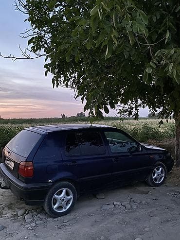 купить фольксваген поло: Volkswagen Golf: 1995 г., 1.6 л, Механика, Бензин, Хэтчбэк — 4