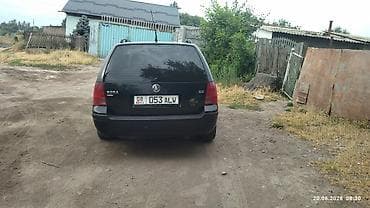 Volkswagen Bora: 2000 г., 2 л, Автомат, Бензин, Универсал — 4