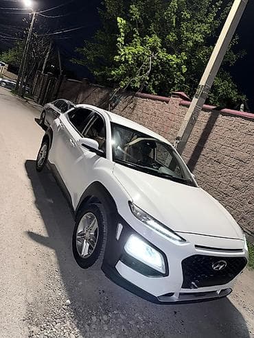 яркие: Hyundai Kona: 2017 г., 1.6 л, Автомат, Дизель, Кроссовер — 1