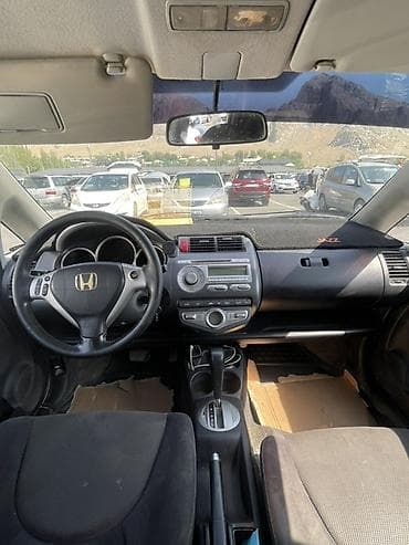 fard focus: Honda Fit: 2007 г., 1.4 л, Автомат, Бензин, Хэтчбэк — 8