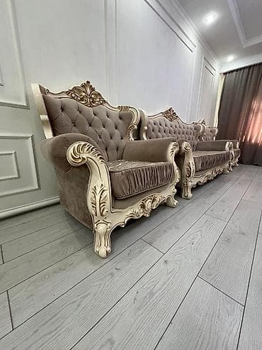 гостинный стол: Комплект мягкой мебели, цвет - Серый — 5