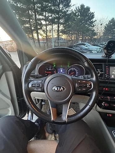 авто камера 360: Kia Carnival: 2019 г., 2.2 л, Автомат, Дизель, Минивэн — 5