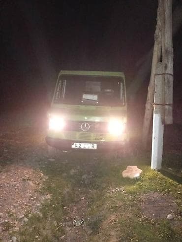 Грузовик, Mercedes-Benz, Дубль, 3 т, Б/у at lalafo.kg Грузовик, Mercedes-Benz, Дубль, 3 т, Б/у