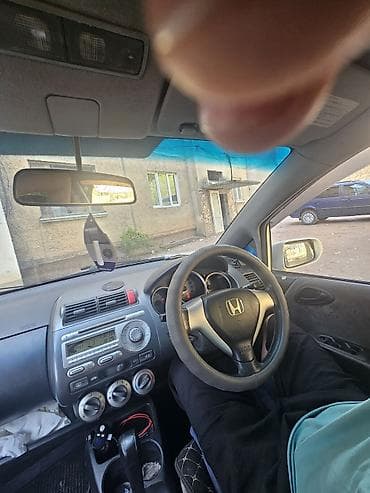 авто хонда купить: Honda Fit: 2005 г., 1.3 л, Автомат, Бензин, Хэтчбэк — 10