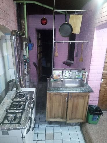 жер уйдон квартира: Комната в доме. Полностью изолированная. Единственная комната в левой — 9