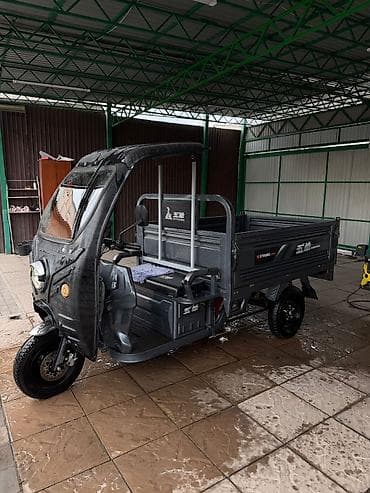 second tech: Электро муравей вуянг.2024г.самосвал.1500тон.пробег 6000км.состояние — 2