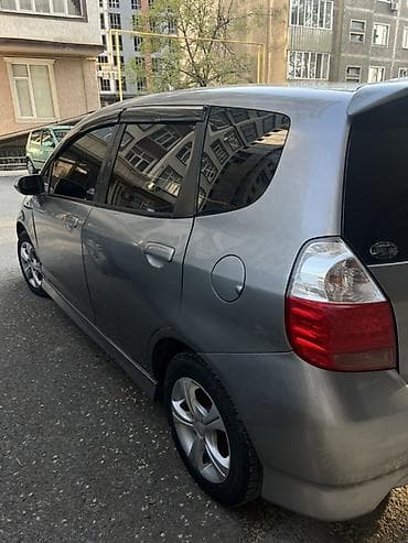 chevrole spark: Honda Fit: 2004 г., 1.3 л, Автомат, Бензин, Хэтчбэк — 3