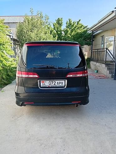 минивем: Honda Elysion: 2006 г., Минивэн — 2