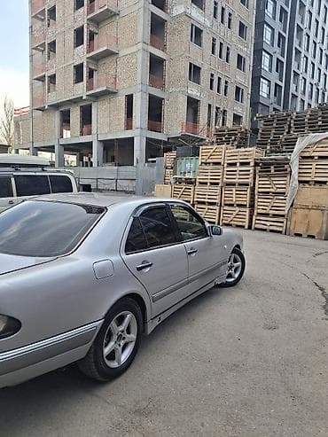бампер mercedes 210: Mercedes-Benz E-Class: 1998 г., 2.6 л, Ручные, Бензин, Седан — 2