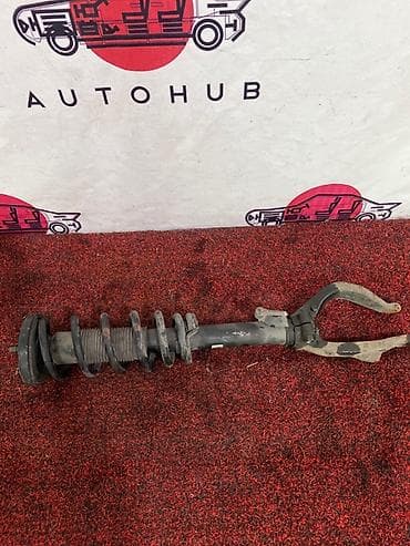 Передний амортизатор Toyota 2006 г., Б/у, Оригинал, Япония