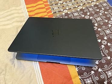 macbook pro 15 late 2011: Apple MacBook Pro M5 14" (цвет Space Gray) - Экран 14.2" Liquid — 4
