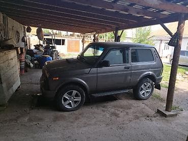 пятнашка такси: ВАЗ (ЛАДА) 4x4 Нива: 2015 г. — 1
