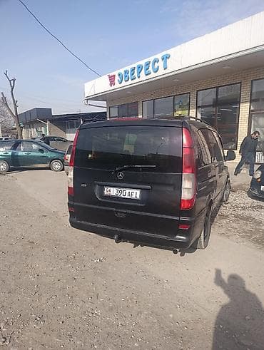 e500 124: Mercedes-Benz Vito: 2005 г., 2.2 л, Механика, Дизель, Минивэн — 3