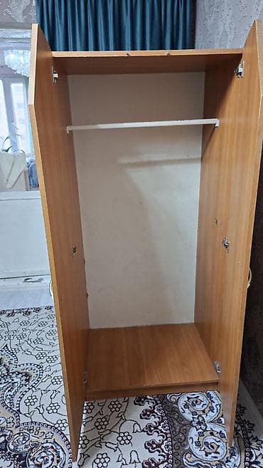 Эмерек: Шифоньерлер, кийидер үчүн шкафтар, Түз, ЛДСП — 2