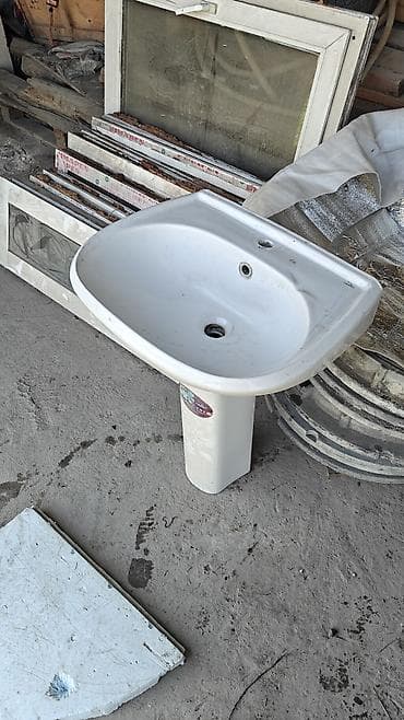 Раковина для ванной, Особенности: Глянцевое, Овальная форма, Материал: Керамика