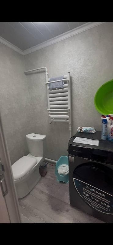 дом м: 🏡 Продается уютный 4-комнатный дом в селе Маловодное Предлагается — 10