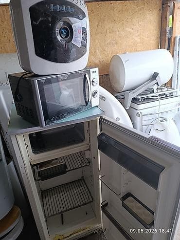 кухонный аристон: Холодильник3500 стиральная4500 машина Ariston5000 + микроволновка3000 — 2